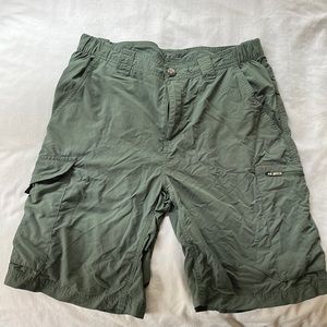 Columbia Solver Ridge Hiking Shorts